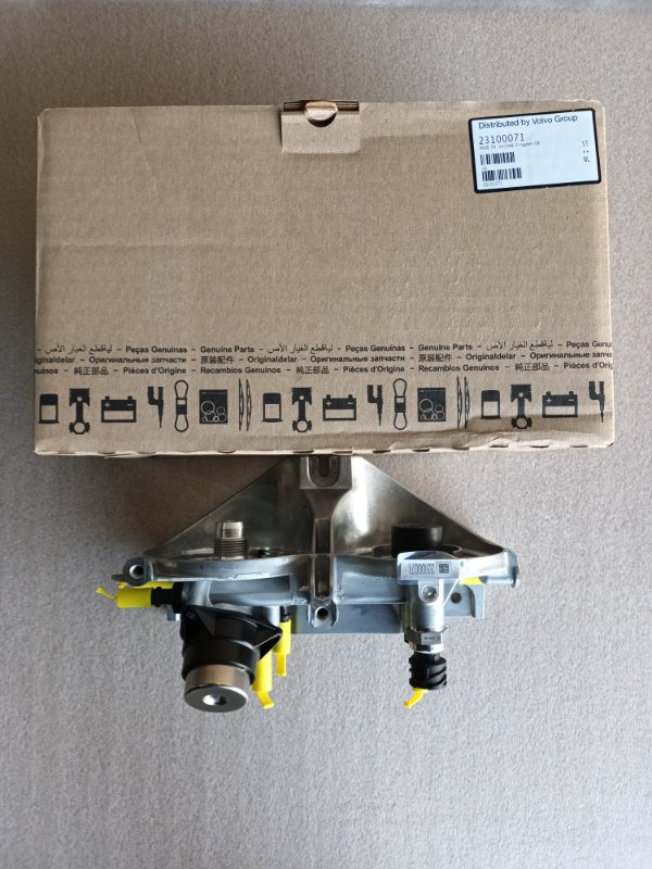 VOLVO FUEL FILTER HOUSING 23100071 - Filtro de combustible para Camión: foto 1 VOLVO FUEL FILTER HOUSING 23100071 - Filtro de combustible para Camión: foto 1