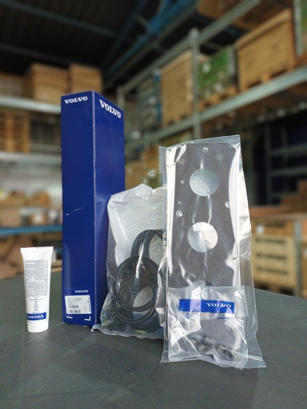 VOLVO REPAIR KIT 85113089 - Caja de cambios y piezas para Camión: foto 1 VOLVO REPAIR KIT 85113089 - Caja de cambios y piezas para Camión: foto 1