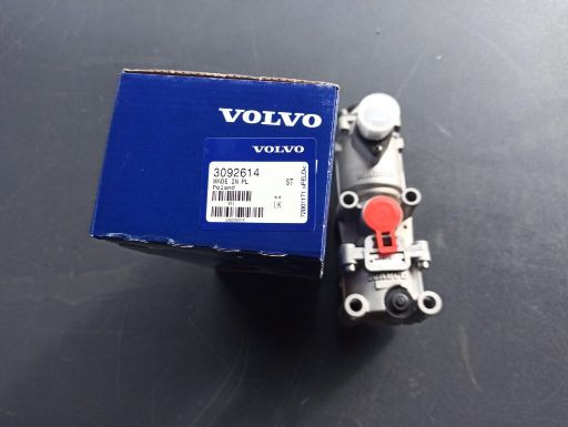 VOLVO RETARDER VALVE - 3092614 - Válvula de freno para Camión: foto 1 VOLVO RETARDER VALVE - 3092614 - Válvula de freno para Camión: foto 1