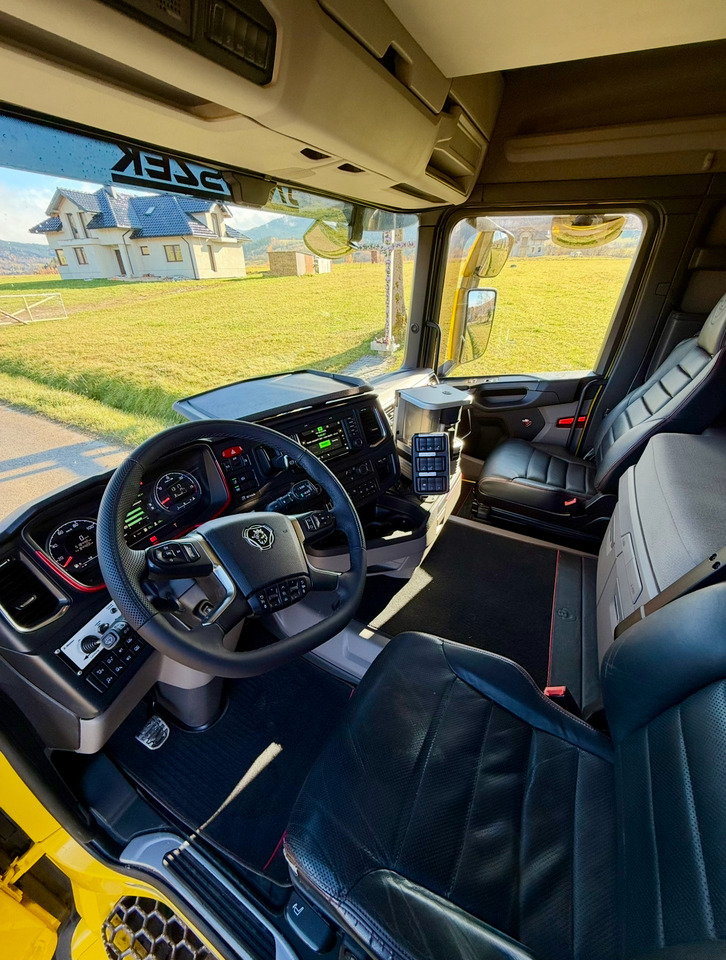 Camión forestal, Camión grúa SCANIA R650: foto 14