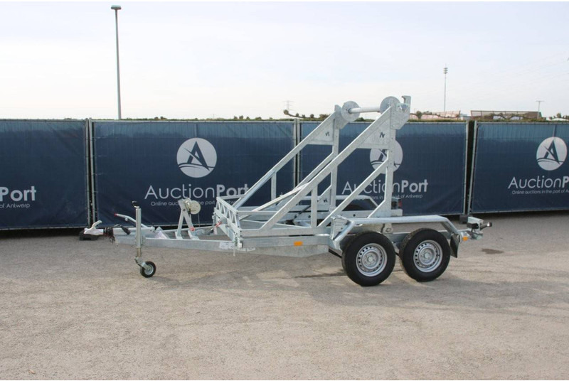 Alko 2.8 VB/1 Ausf. C - Remolque plataforma/ Caja abierta: foto 1 Alko 2.8 VB/1 Ausf. C - Remolque plataforma/ Caja abierta: foto 1