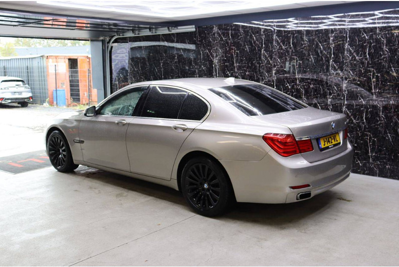 BMW 7 Serie 750i XDRIVE - Berlina: foto 4 BMW 7 Serie 750i XDRIVE - Berlina: foto 4