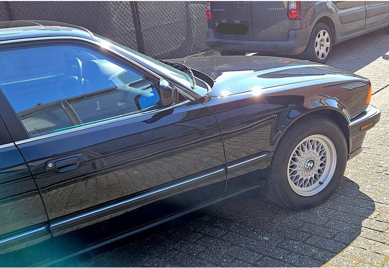 Berlina BMW 750IL: foto 10