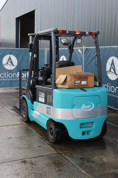 Baoli KBE 30 - Carretilla elevadora eléctrica: foto 4 Baoli KBE 30 - Carretilla elevadora eléctrica: foto 4