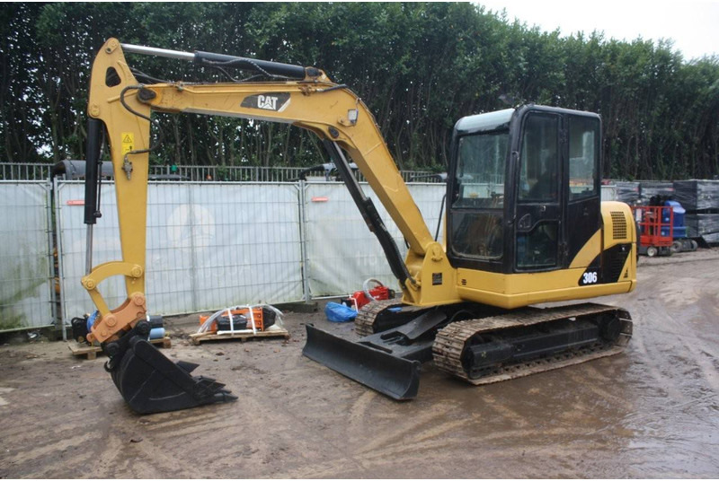 Caterpillar 306 - Excavadora de cadenas: foto 3 Caterpillar 306 - Excavadora de cadenas: foto 3