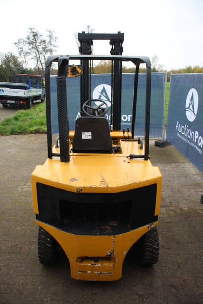 Caterpillar - Carretilla elevadora diésel: foto 4 Caterpillar - Carretilla elevadora diésel: foto 4