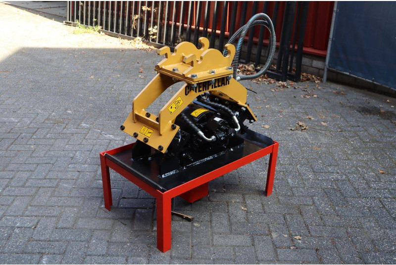 Caterpillar - Plancha reversible: foto 4 Caterpillar - Plancha reversible: foto 4