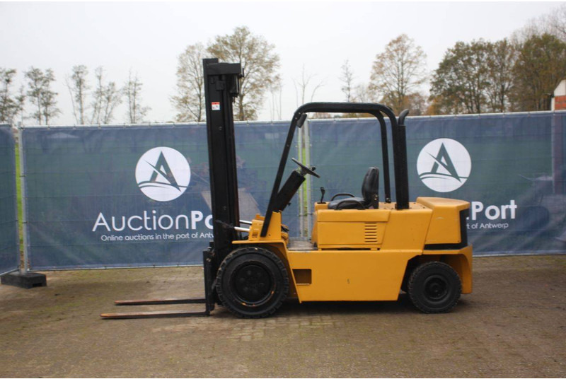 Caterpillar - Carretilla elevadora diésel: foto 2 Caterpillar - Carretilla elevadora diésel: foto 2