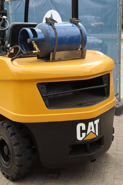 Carretilla elevadora de gas Caterpillar GP35N: foto 16