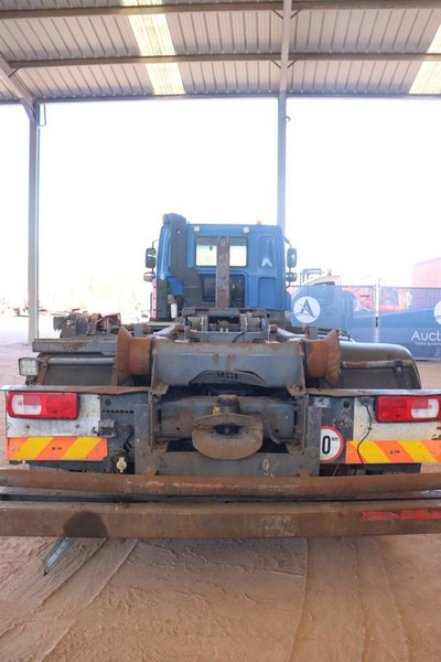 DAF CF85.360 - Camión multibasculante: foto 4 DAF CF85.360 - Camión multibasculante: foto 4