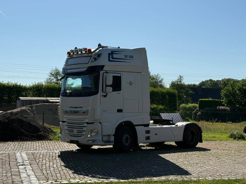 DAF XF-106 - Camión chasis: foto 1 DAF XF-106 - Camión chasis: foto 1