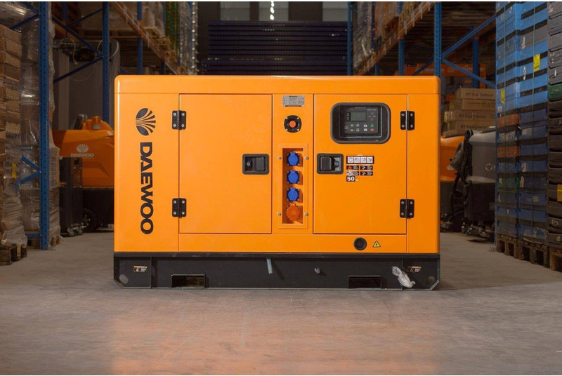 Daewoo DAGFS-15 - Generador industriale: foto 1 Daewoo DAGFS-15 - Generador industriale: foto 1