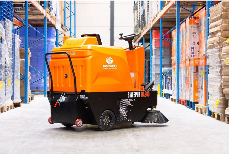 Daewoo Das80 Zit - Barredora vial: foto 4 Daewoo Das80 Zit - Barredora vial: foto 4