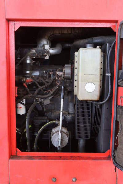 Generador industriale Doosan G160: foto 20