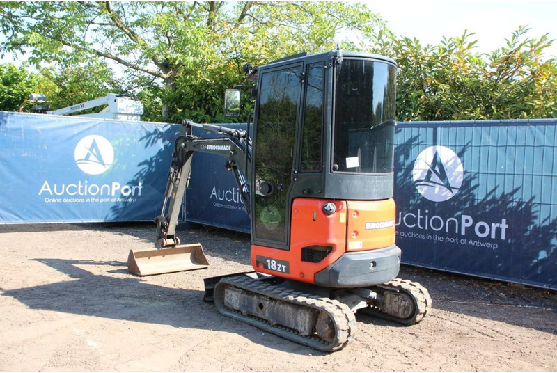 Eurocomach ES 18 ZT - Miniexcavadora: foto 3 Eurocomach ES 18 ZT - Miniexcavadora: foto 3