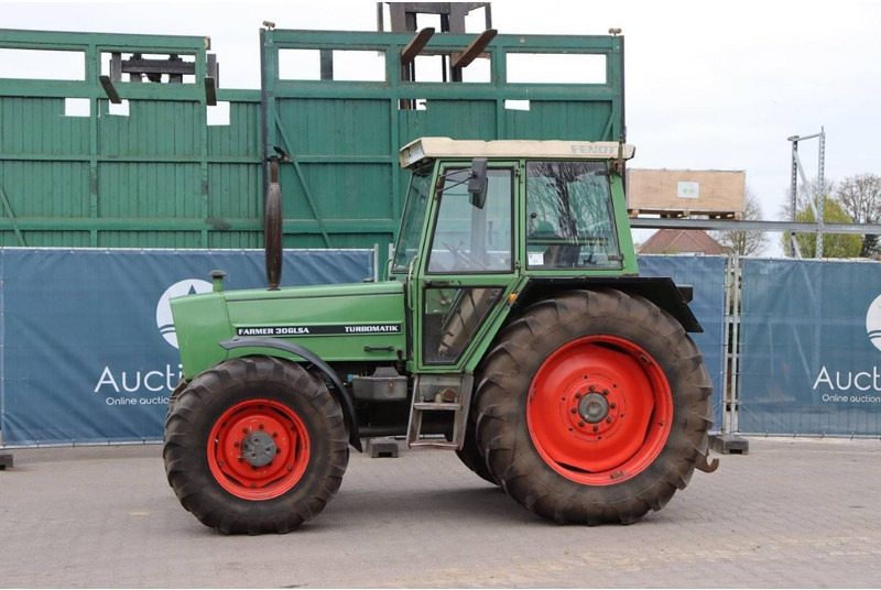 Fendt Farmer 306LSA Turbomatik - Tractor: foto 1 Fendt Farmer 306LSA Turbomatik - Tractor: foto 1