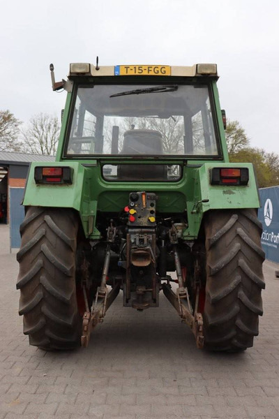 Fendt Farmer 306LSA Turbomatik - Tractor: foto 4 Fendt Farmer 306LSA Turbomatik - Tractor: foto 4