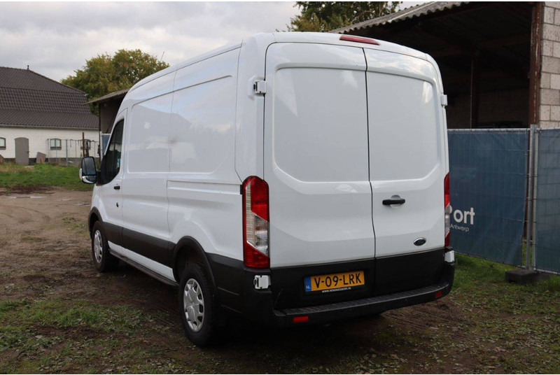 Ford Transit - Furgón: foto 4 Ford Transit - Furgón: foto 4