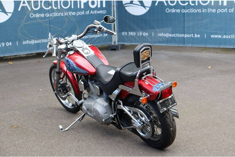 Harley-Davidson Deuce Softail - Motocicleta: foto 4 Harley-Davidson Deuce Softail - Motocicleta: foto 4