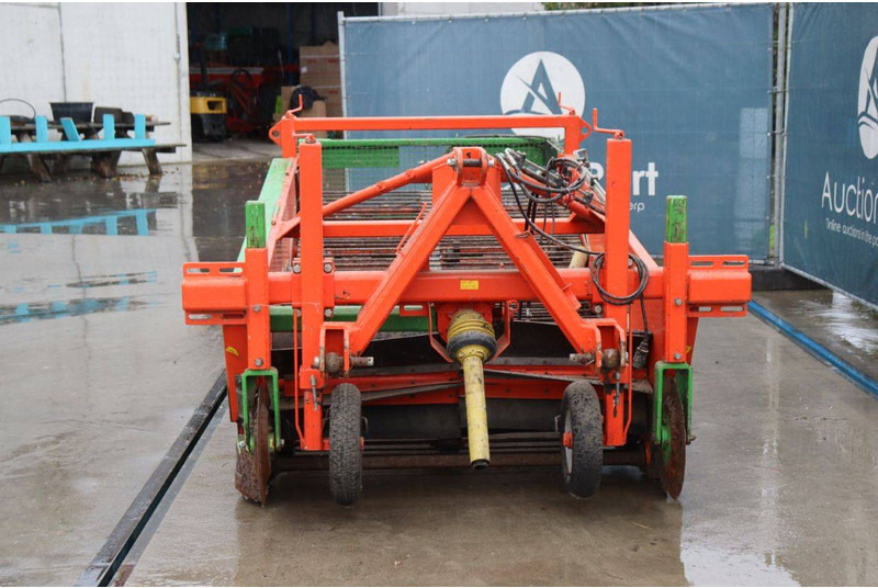 Holaras UR 135 HZ - Cosechadora: foto 3 Holaras UR 135 HZ - Cosechadora: foto 3