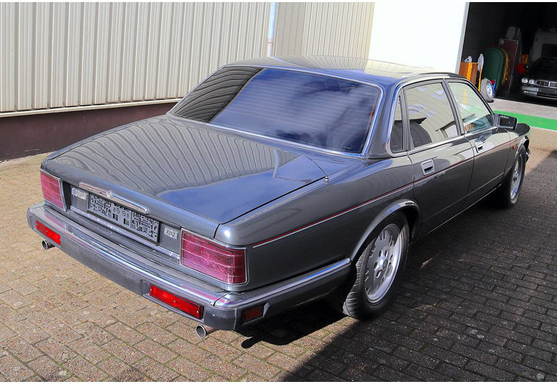 Jaguar XJ-12 - Coche: foto 4 Jaguar XJ-12 - Coche: foto 4