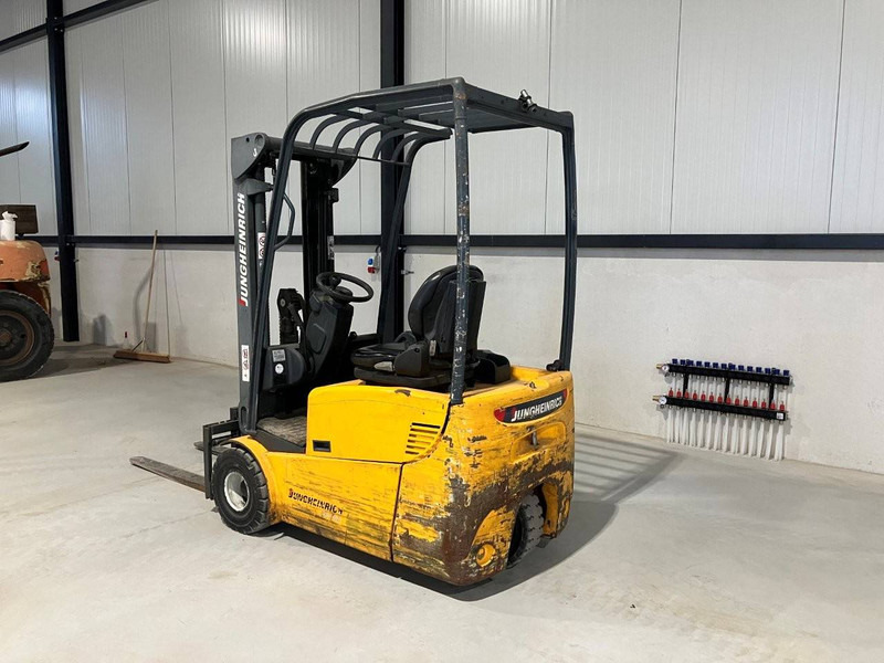 Jungheinrich EFG 115 - Carretilla elevadora eléctrica: foto 3 Jungheinrich EFG 115 - Carretilla elevadora eléctrica: foto 3