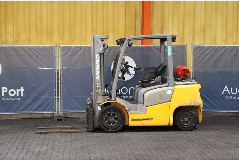 Jungheinrich TFG 425 - Carretilla elevadora de gas: foto 1 Jungheinrich TFG 425 - Carretilla elevadora de gas: foto 1