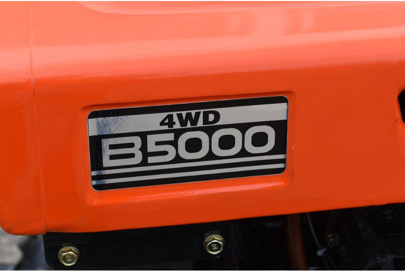 Kubota B5000 - Tractor: foto 5 Kubota B5000 - Tractor: foto 5