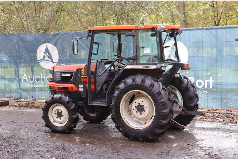 Kubota GL281 - Tractor: foto 3 Kubota GL281 - Tractor: foto 3