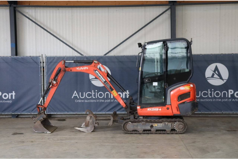 Kubota KX019-4 - Miniexcavadora: foto 2 Kubota KX019-4 - Miniexcavadora: foto 2