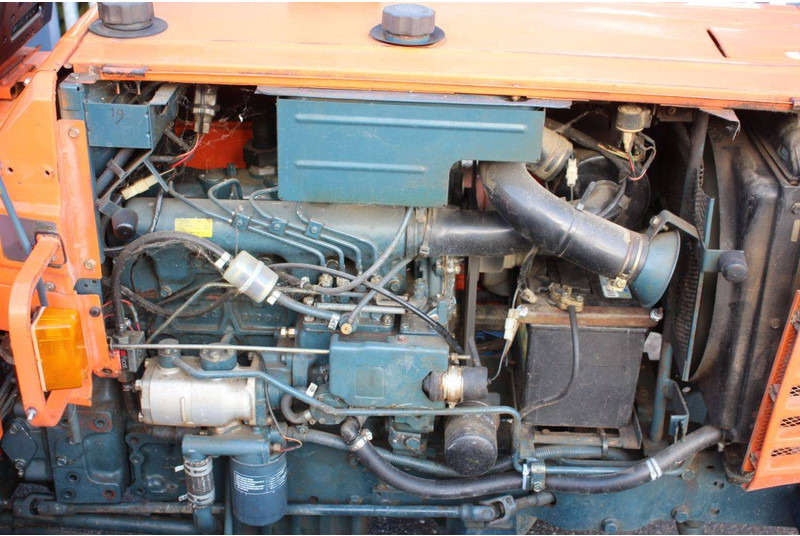 Tractor Kubota Sunshine L1-R26 Reverser: foto 18