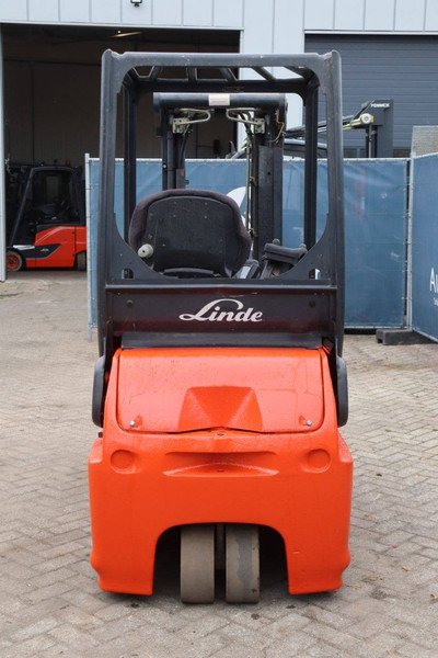 Linde E16-02 - Carretilla elevadora eléctrica: foto 5 Linde E16-02 - Carretilla elevadora eléctrica: foto 5