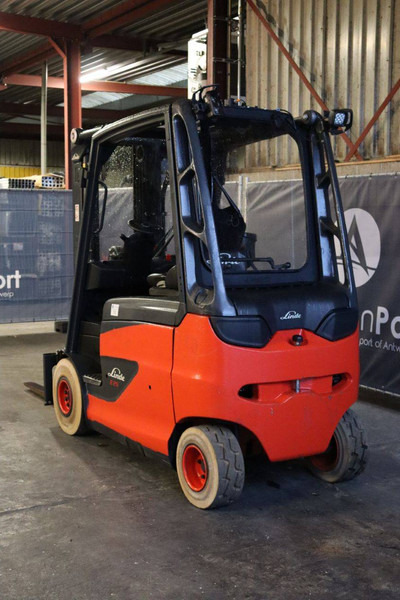 Linde E25HL-01/600 - Carretilla elevadora eléctrica: foto 4 Linde E25HL-01/600 - Carretilla elevadora eléctrica: foto 4