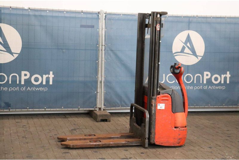 Linde L12 - Apilador: foto 1 Linde L12 - Apilador: foto 1