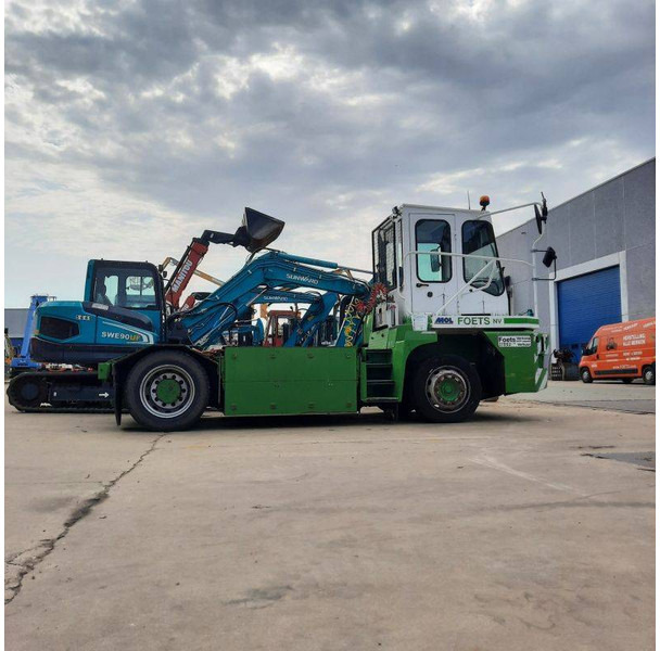 MOL YME225/4X2 - Tractor industrial: foto 3 MOL YME225/4X2 - Tractor industrial: foto 3