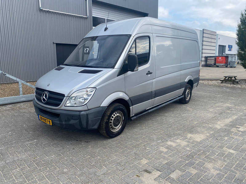Mercedes-Benz 906 KA 35 SPRINTER 315CDI - Furgón: foto 1 Mercedes-Benz 906 KA 35 SPRINTER 315CDI - Furgón: foto 1