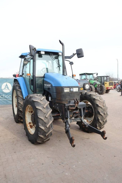 Tractor New Holland TS100: foto 6