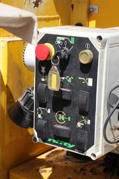 Plataforma articulada Niftylift HR 15 NDE: foto 20