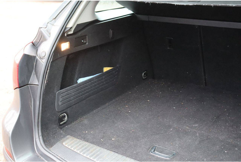 Coche Opel Astra Sports Tourer: foto 19