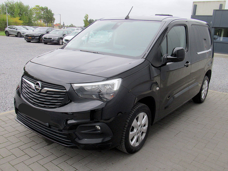 Opel Combo 1.5 D Automatic - Furgón: foto 1 Opel Combo 1.5 D Automatic - Furgón: foto 1