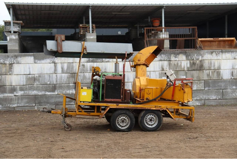 PETERS AIIZH - Trituradora de madera: foto 1 PETERS AIIZH - Trituradora de madera: foto 1