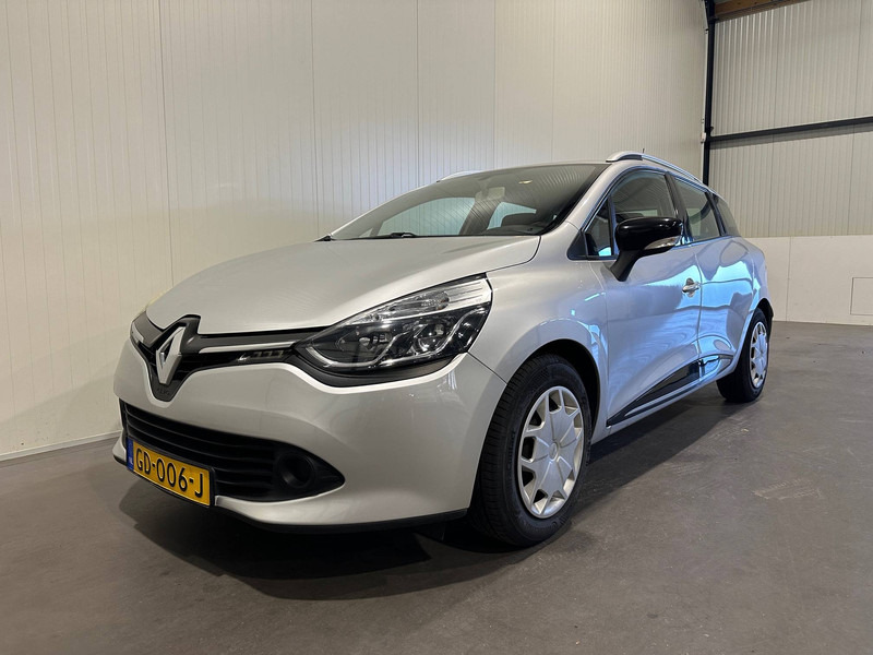 Renault Clio Estate 0.9 TCe Expression - Berlina: foto 1 Renault Clio Estate 0.9 TCe Expression - Berlina: foto 1
