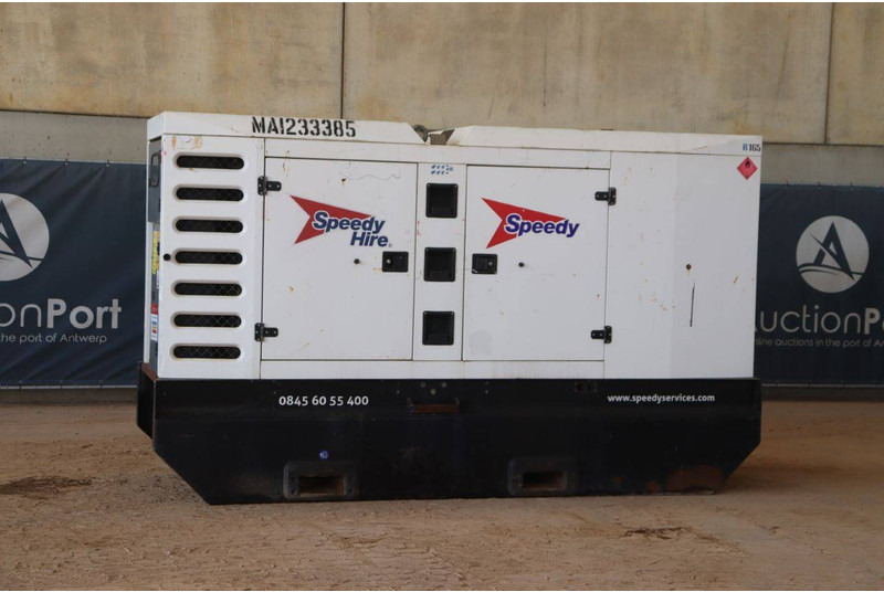 SDMO R165 - Generador industriale: foto 1 SDMO R165 - Generador industriale: foto 1