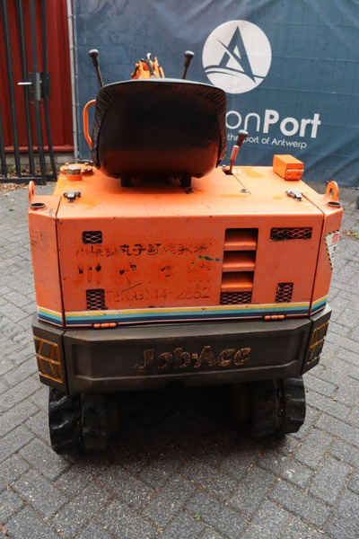 Takeuchi TB080 - Miniexcavadora: foto 5 Takeuchi TB080 - Miniexcavadora: foto 5