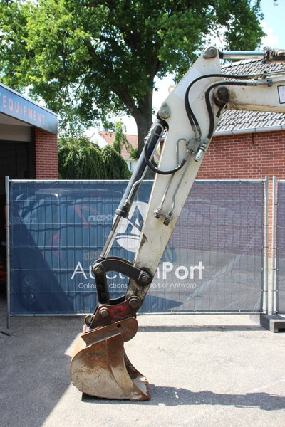 Excavadora de ruedas Terex TW85: foto 10