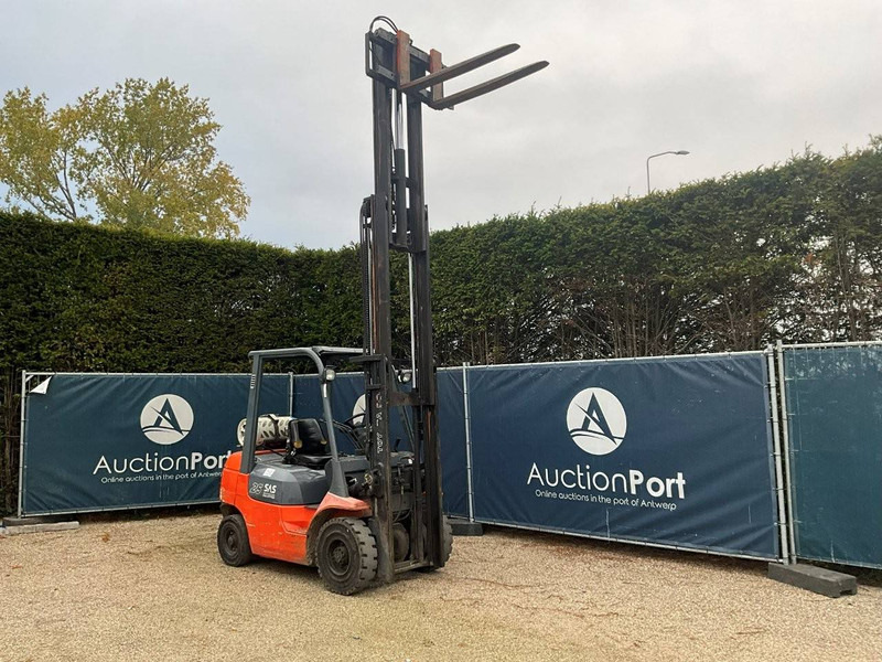 Carretilla elevadora de gas Toyota 42-7FGF25: foto 15 Carretilla elevadora de gas Toyota 42-7FGF25: foto 15