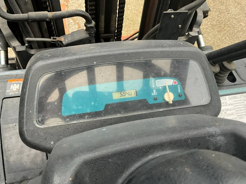 Carretilla elevadora de gas Toyota 42-7FGF25: foto 13 Carretilla elevadora de gas Toyota 42-7FGF25: foto 13