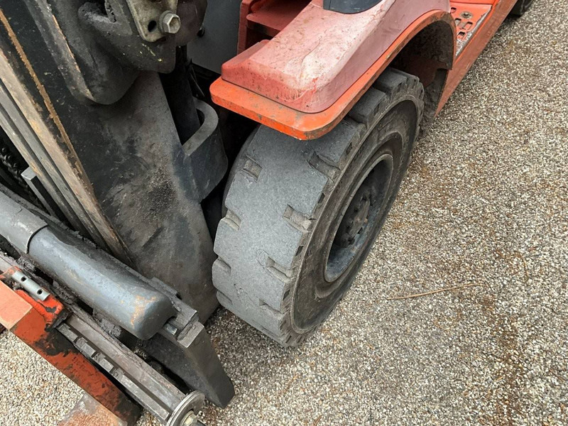 Carretilla elevadora de gas Toyota 42-7FGF25: foto 7 Carretilla elevadora de gas Toyota 42-7FGF25: foto 7