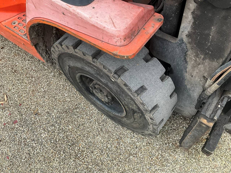 Carretilla elevadora de gas Toyota 42-7FGF25: foto 6 Carretilla elevadora de gas Toyota 42-7FGF25: foto 6