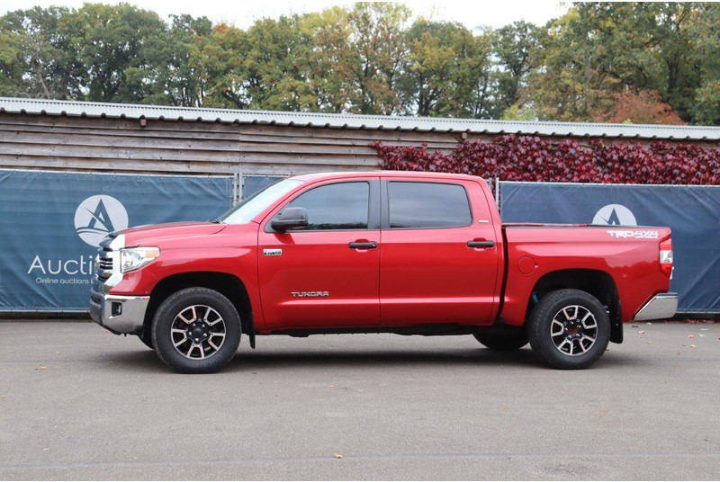 Toyota tundra SR5 - Coche: foto 1 Toyota tundra SR5 - Coche: foto 1